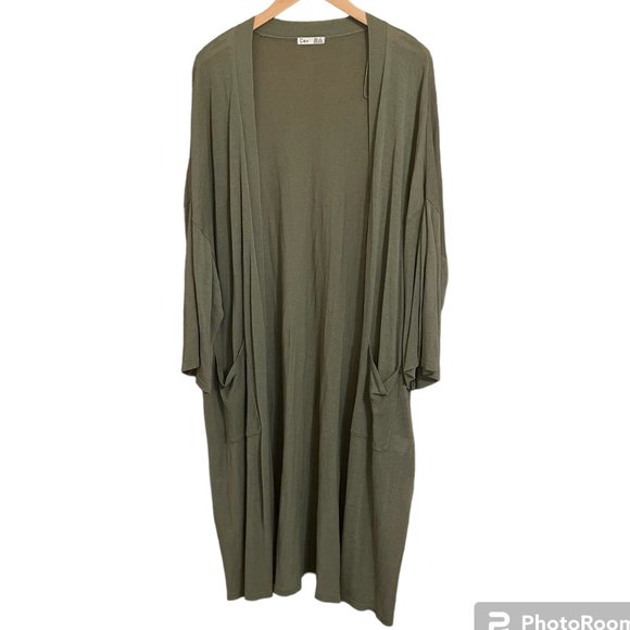 Dex Plus Size Cardigan - Picture 1 of 3